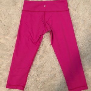 Lululemon size 4